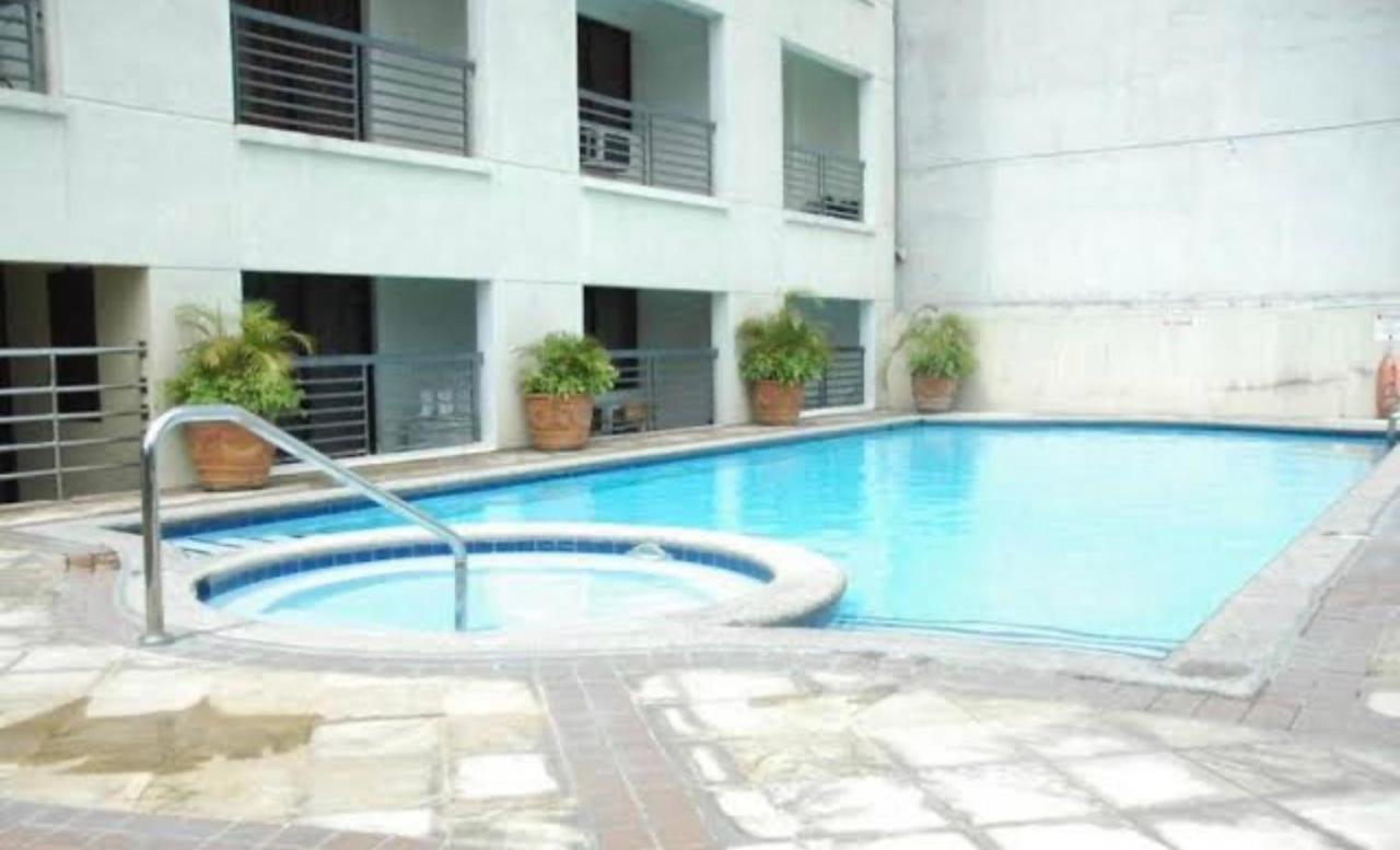 Poolside Family Room Greenbelt Makati Makati City Exterior foto